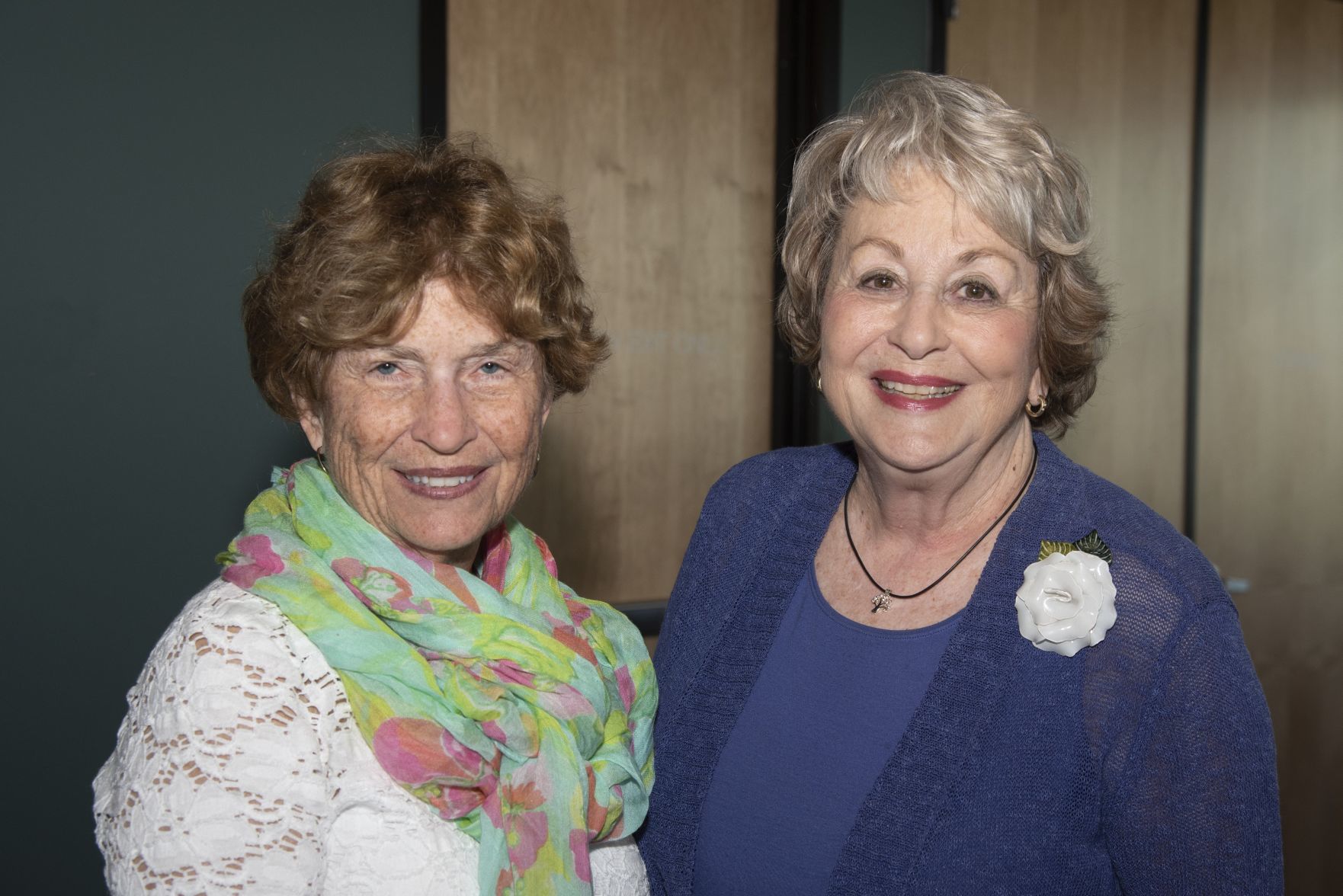 Suzie Hall, Alice Handelman